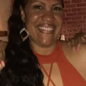 Meet your Posher, Dana